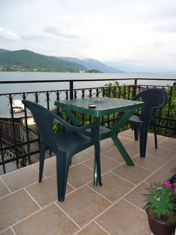 Beachfront Apartments Grunche Ohrid Ruang foto